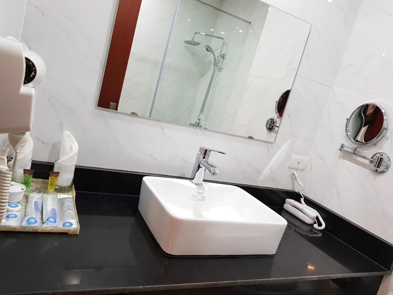 Relax Ha Long Hotel Zewnętrze zdjęcie